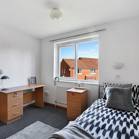 The Cedars, St Albans - £534.67 per month (includes utility bills and council tax) - Photo 4
