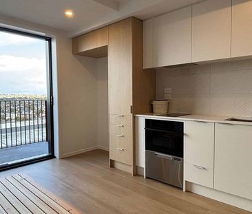 Top floor apartment, fully furnished - Photo 3
