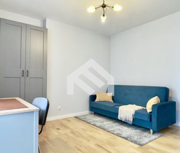 Warszawa, Praga-Południe, Praga-Południe Grochów, Komorska - Photo 6