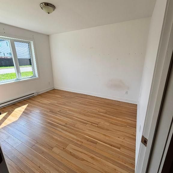 4 ½ à louer, St-Lin Laurentides - Photo 1