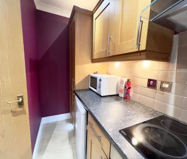 2 bedroom apartment to rent - Photo 4