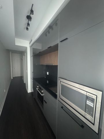 For Lease - 900 St Clair Avenue Unit# 301, Toronto, Ontario - Photo 3