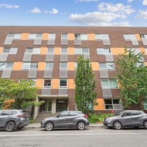 Loft Montréal (Villeray/Saint-Michel/Parc-Extension) À Louer - Photo 3