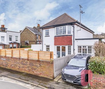 2 bedroom semi-detached house to rent - Photo 4