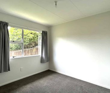 Freshly Updated 2 Bedroom Home Close to Schools and City - Ready Soon! - Photo 5