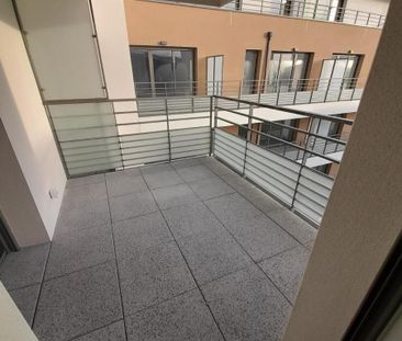 Location Appartement 2 pièces 39m² TOURS 37100 - Photo 6