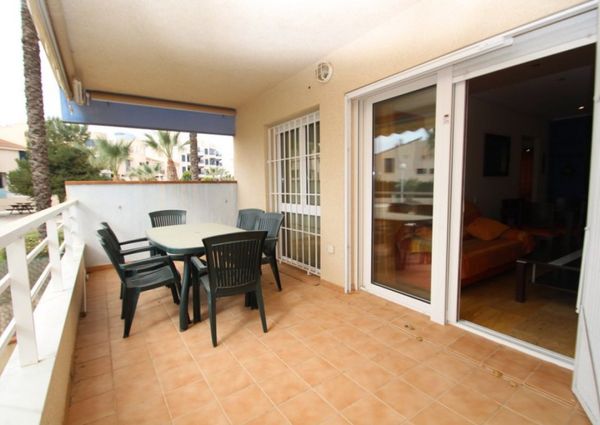 Apartamento bajo en Calas de Campoamor.