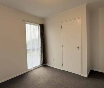 Charming 3-Bedroom Family Home in Tawa – Freshly Painted & Move-In ... - Photo 3