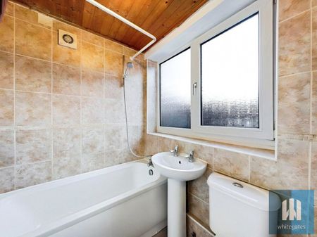 Halfpenny Lane, Pontefract, WF8 - Photo 5