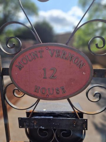 4 bedroom detached house to rent - Photo 4