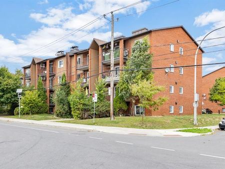 795 75e Avenue - Photo 2