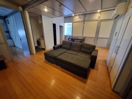 3x2 Baynton Home at a Bargain - Photo 3