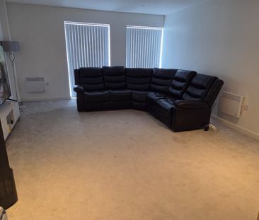 1 Bed Flat, Ordsall Lane, M5 - Photo 2