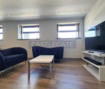 1 bedroom in a flat share to rent - Photo 1