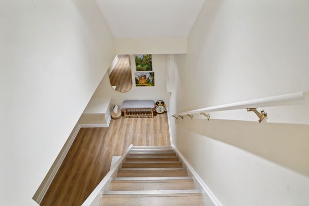 For Lease - 1383 TOBYN Drive, Burlington, Ontario - Photo 1