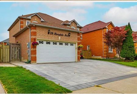 For Lease - 28 Marydale Avenue, Markham, Ontario - Photo 2