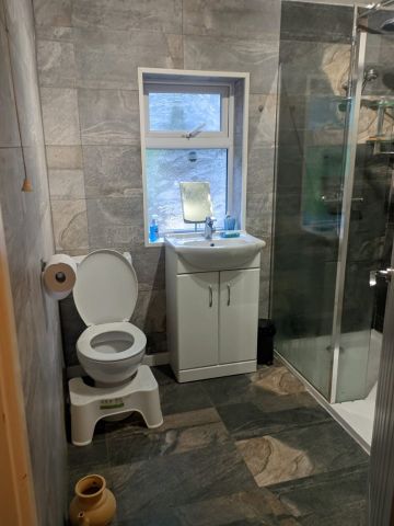 3 Bed Terraced House, York Road, B28 - Photo 2