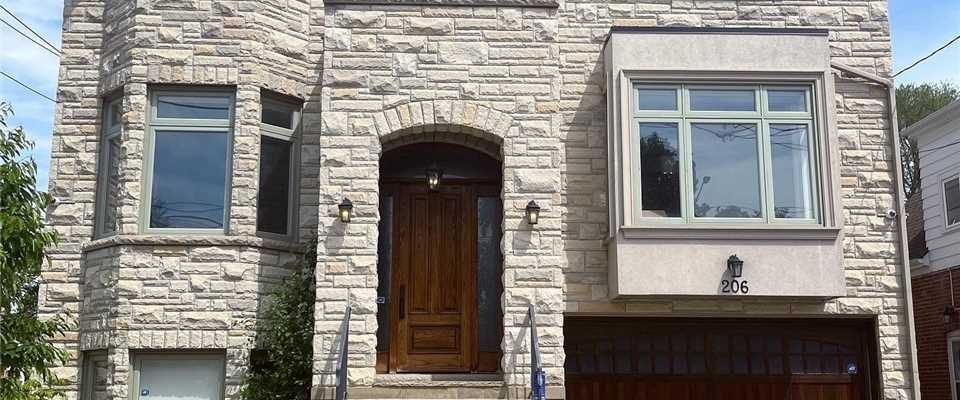 For Lease - 206 Bogert Avenue, Toronto, Ontario - Photo 1