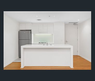 SPACIOUS EXECUTIVE ONE BEDROOM IN KING ST WHARF - STEPS TO ALL OUR ... - Photo 1