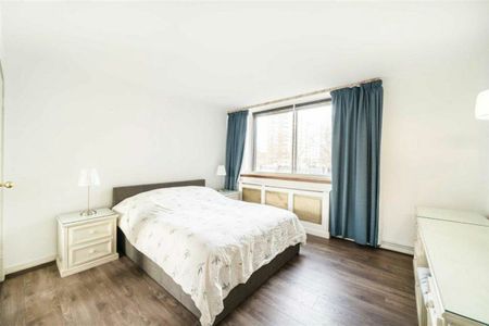 The Quadrangle, Hyde Park, W2 - Photo 4