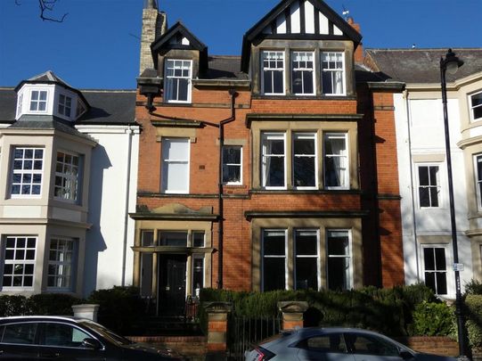 3 bedroom maisonette to rent - Photo 1