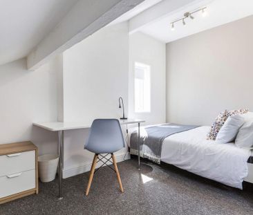 4 bedroom house to rent - Photo 1