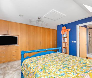 4 bedroom detached house to rent - Photo 5