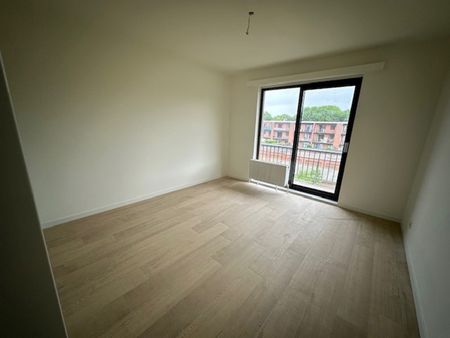 Volledig gerenoveerd 2 slpk appartement. - Foto 3