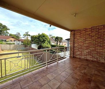 SPACIOUS DUPLEX HOME - Photo 6