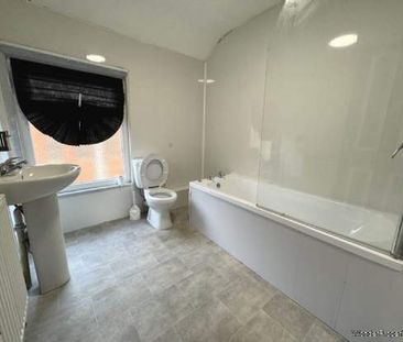 3 bedroom property to rent in Blackpool - Photo 4