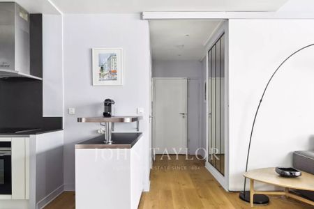 Appartement à louer Paris 8Ème, Paris Rive Droite, France3 300 EUR / Mois - Photo 3