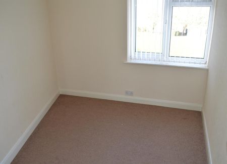 Quinton Park, Cheylesmore, Coventry CV3 5HZ - Photo 4