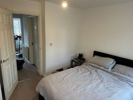 2 bedroom terraced house to rent - Photo 4