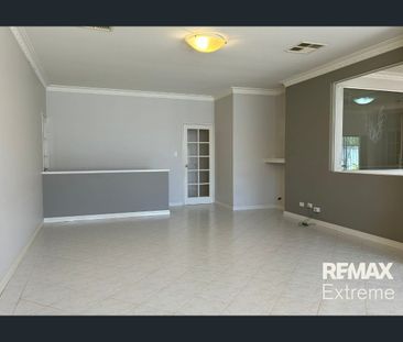 Big & Beautiful Family Home!! - Photo 1