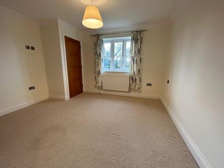 6 bedroom House To Let - Photo 5