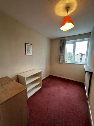 2 Bed Detached House, Bardsley Close, CR0 - Photo 3