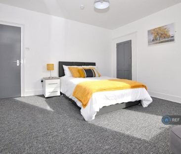 1 bedroom in a house share to rent - Photo 6