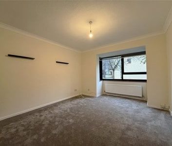 St. Stephens Place, Cambridge, Cambridgeshire, CB3 0JE - Photo 3