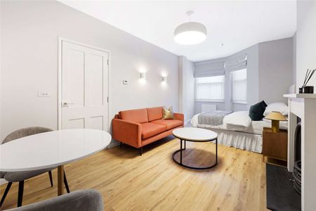 Brilliant studio flat in South Kensington located in a prime position. - Photo 3