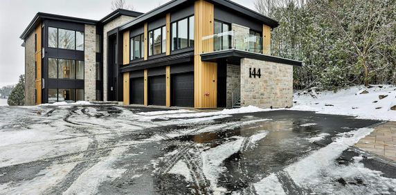 Magnifique Condo Au Bord Du Lac - Photo 2