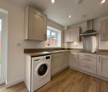 3 bedroom detached house to rent - Photo 4