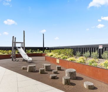 604/2 Snedden Drive, Glen Waverley, Vic 3150 - Photo 4