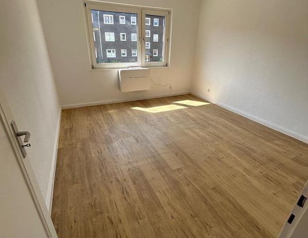 ***Top sanierte 2-Zimmer-Wohnung mit Klimaanlage*** - Foto 1