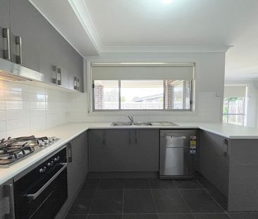 Modern Family Home! - Photo 4