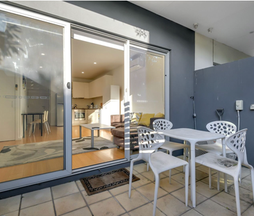 7 Poinsettia Court, Bundoora VIC 3083 - Townhouse For Rent | Domain - Photo 3