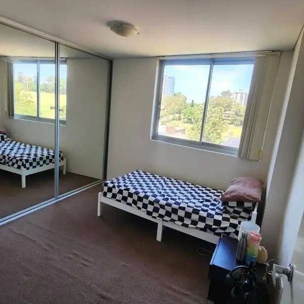 Parramatta - Photo 1