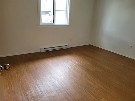 4½ (sept), 2060-410 Gauthier, Sherbrooke, J1H 6A5 - Photo 2