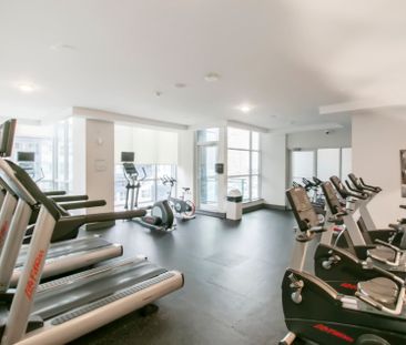 For Lease - 4070 Confederation Parkway Unit# 3010, Mississauga, Ont... - Photo 4