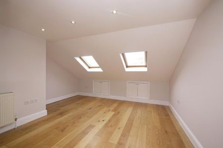 6 bedroom terraced house to rent - Photo 3