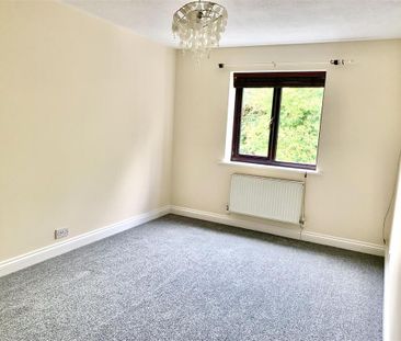 3 bedroom property to rent - Photo 3